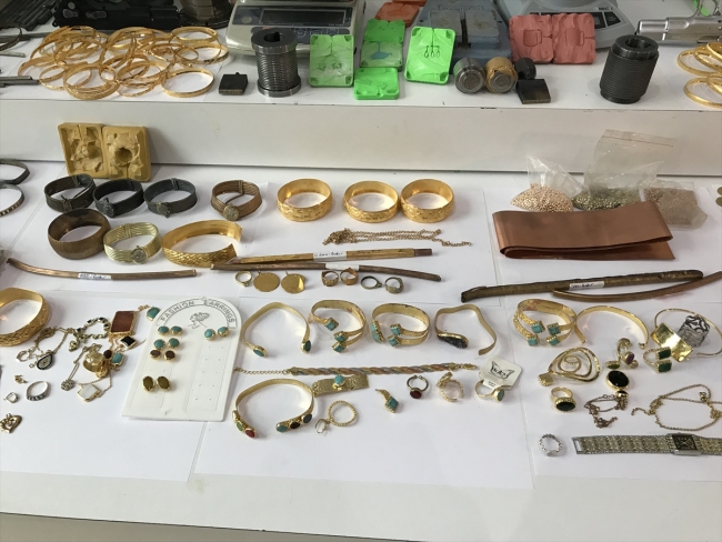Sahte altın işinden 43 kişi tutuklandı