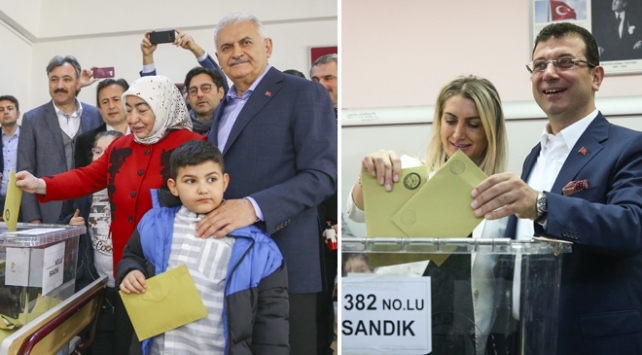 Gündemde katılacakları canlı yayın var.