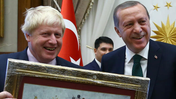 İngiltere ve Türkiye arasındaki ilişkilerin daha da iyiye gideceğine inanıyorum