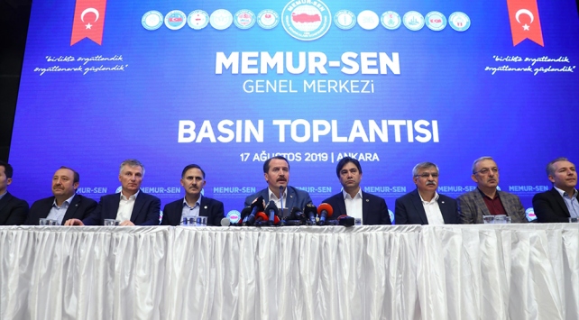 Memur-Sen hükümetle anlaşamıyor zam teklifini kabul etmiyor
